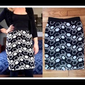 Ann Taylor Lacy Pencil Skirt